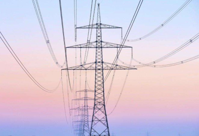 什么是架空電纜，他的優(yōu)點(diǎn)又是什么？